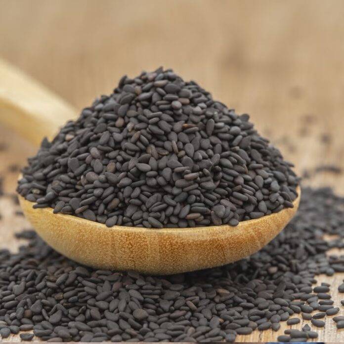 Hạt giống rất giàu canxi, protein và vitamin E.