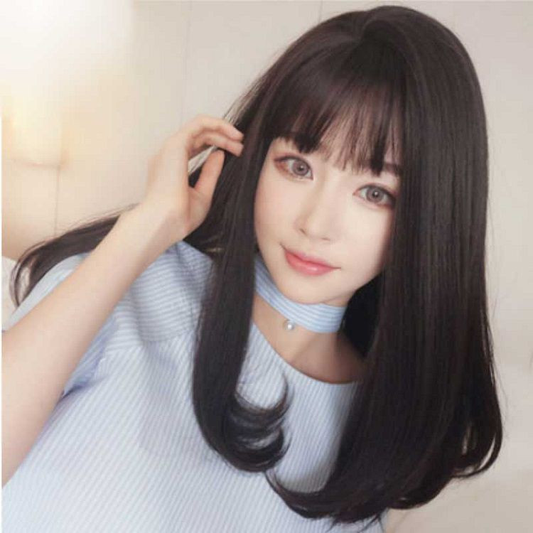 Kiểu tóc dành cho tóc mỏng được nhiều người lựa chọn là tóc xoăn chữ C
