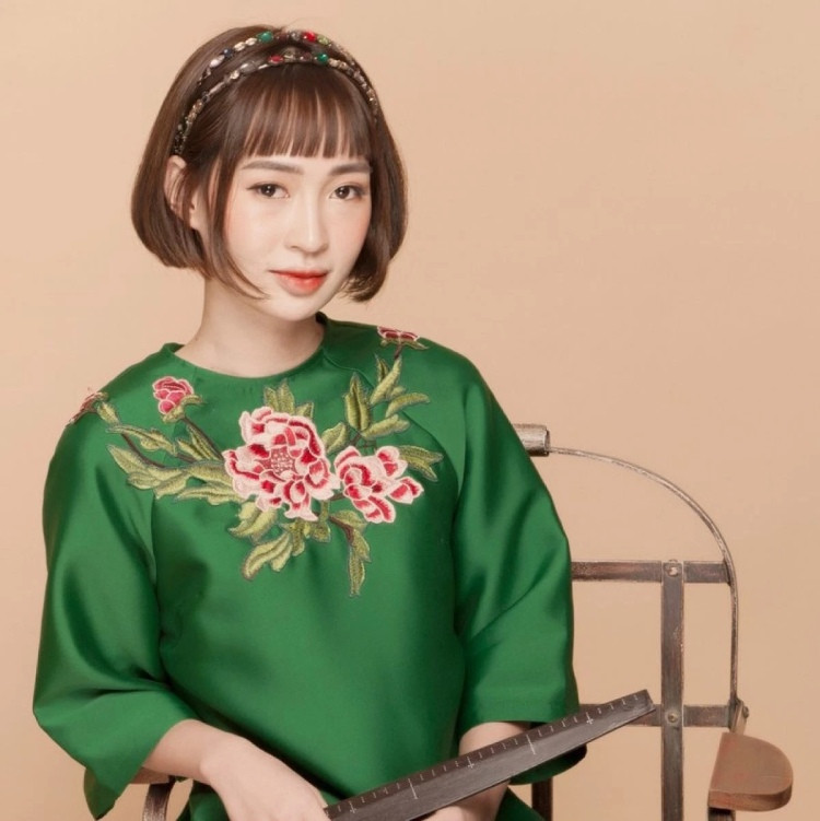 Tóc ngắn mái thưa